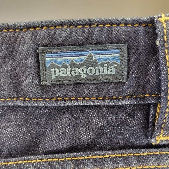 Patagonia Straight Fit Regular Denim Jeans size 32 in Dark Denim Blue - Picture 4 of 8